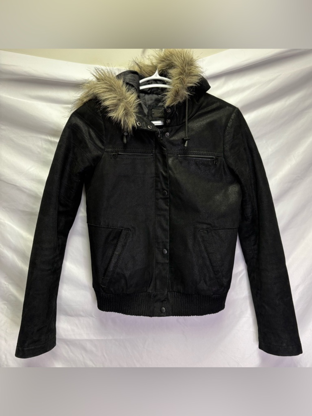 Danier Black Leather Bomber Jacket w/ Faux Fur Hood Y2K Cropped XS 3XS - Picture 2 of 13